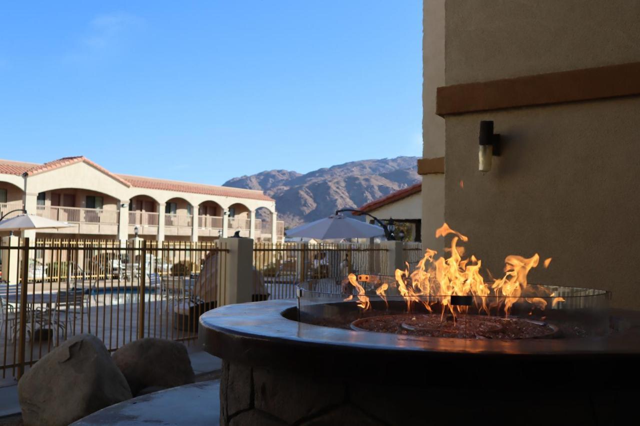 Oasis Inn And Suites 29 Palms Hotel Joshua Tree National Park Туентінайн-Палмс Екстер'єр фото