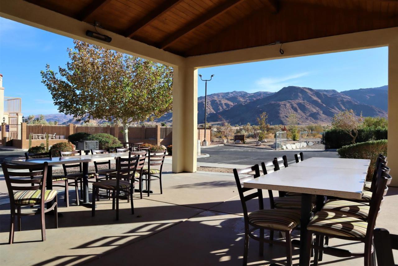 Oasis Inn And Suites 29 Palms Hotel Joshua Tree National Park Туентінайн-Палмс Екстер'єр фото